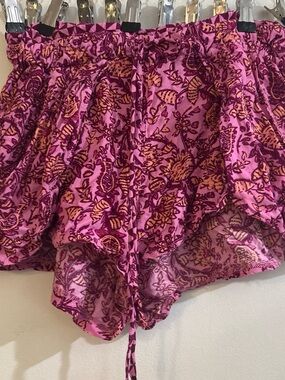 T.J.Maxx Pink and Gold Floral Asymmetrical Tiered Skirt